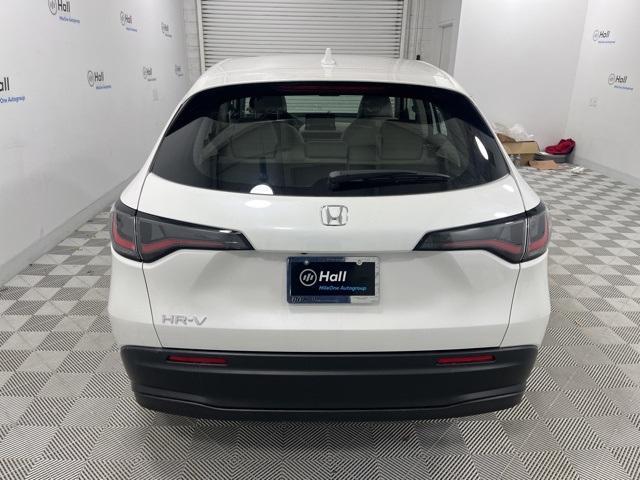 new 2025 Honda HR-V car, priced at $27,205