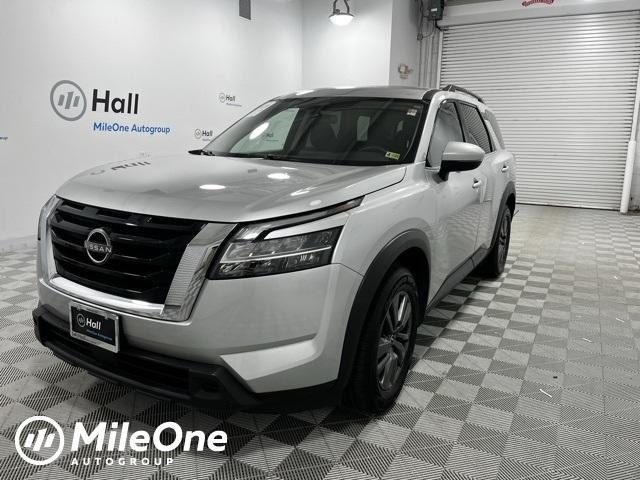 used 2022 Nissan Pathfinder car, priced at $28,500