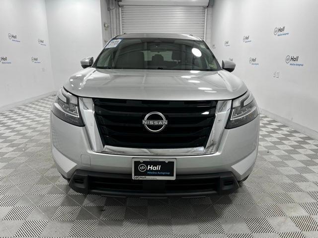 used 2022 Nissan Pathfinder car, priced at $27,900