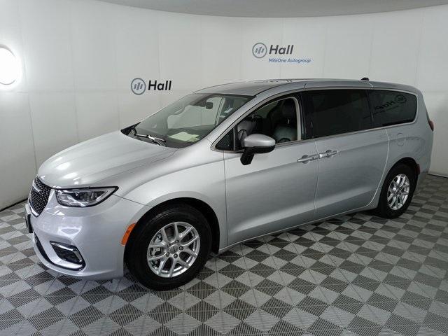 used 2023 Chrysler Pacifica car, priced at $24,000