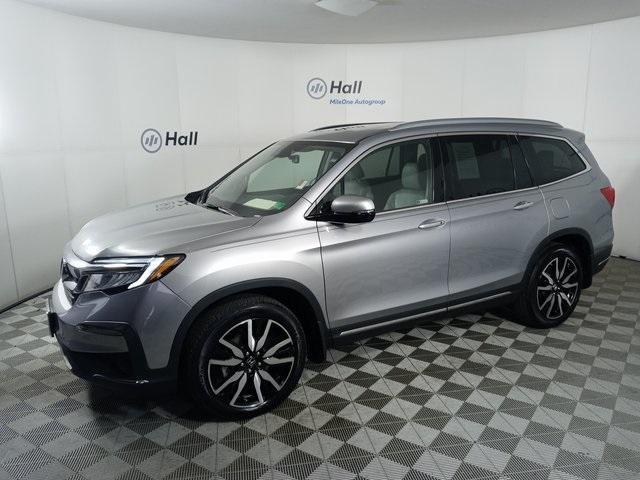 used 2022 Honda Pilot car, priced at $34,000