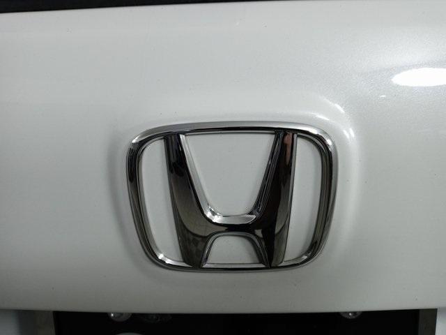 used 2021 Honda Pilot car, priced at $24,300