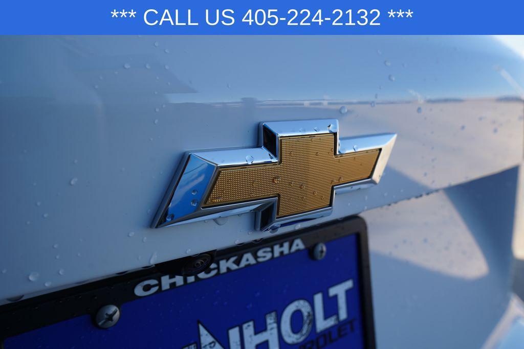 new 2026 Chevrolet Equinox car, priced at $33,754