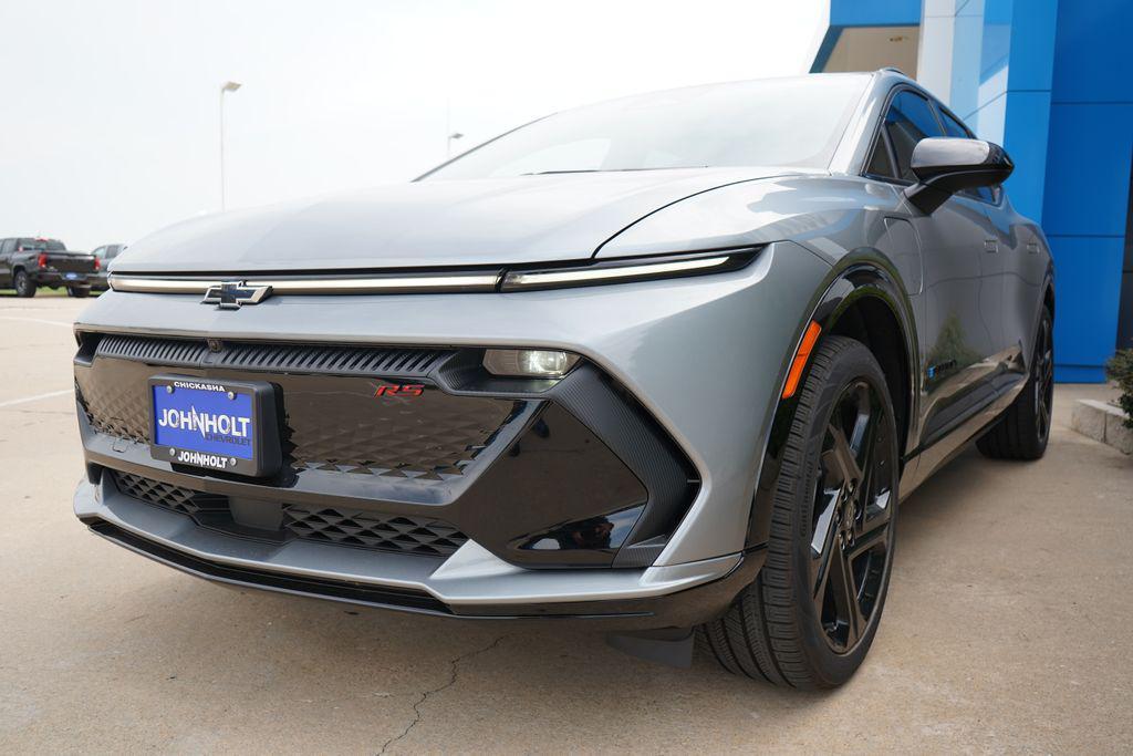 new 2025 Chevrolet Equinox EV car, priced at $37,500