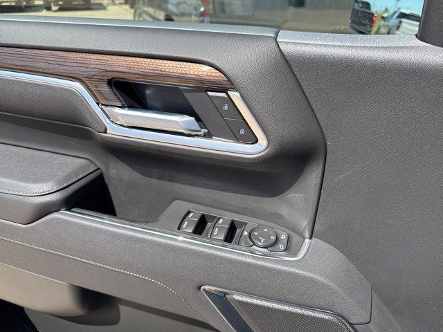 new 2025 Chevrolet Silverado 1500 car, priced at $53,723