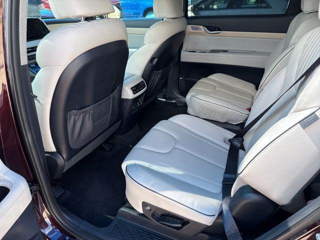 used 2024 Hyundai Palisade car, priced at $38,997