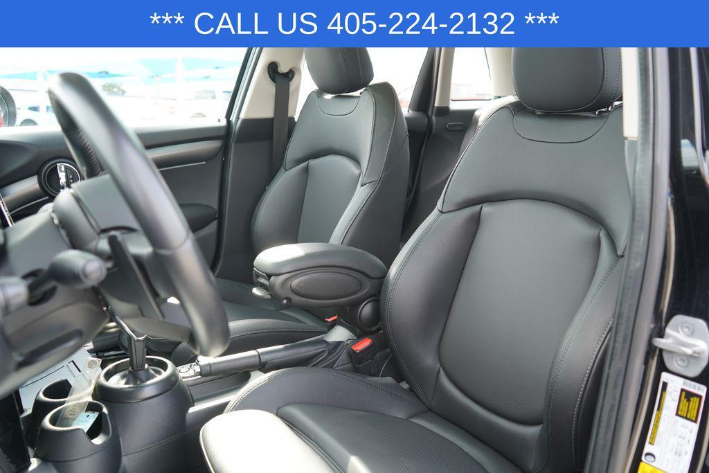 used 2024 MINI Hardtop car, priced at $22,900