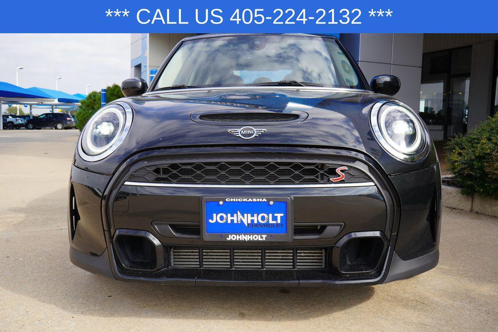 used 2024 MINI Hardtop car, priced at $22,900