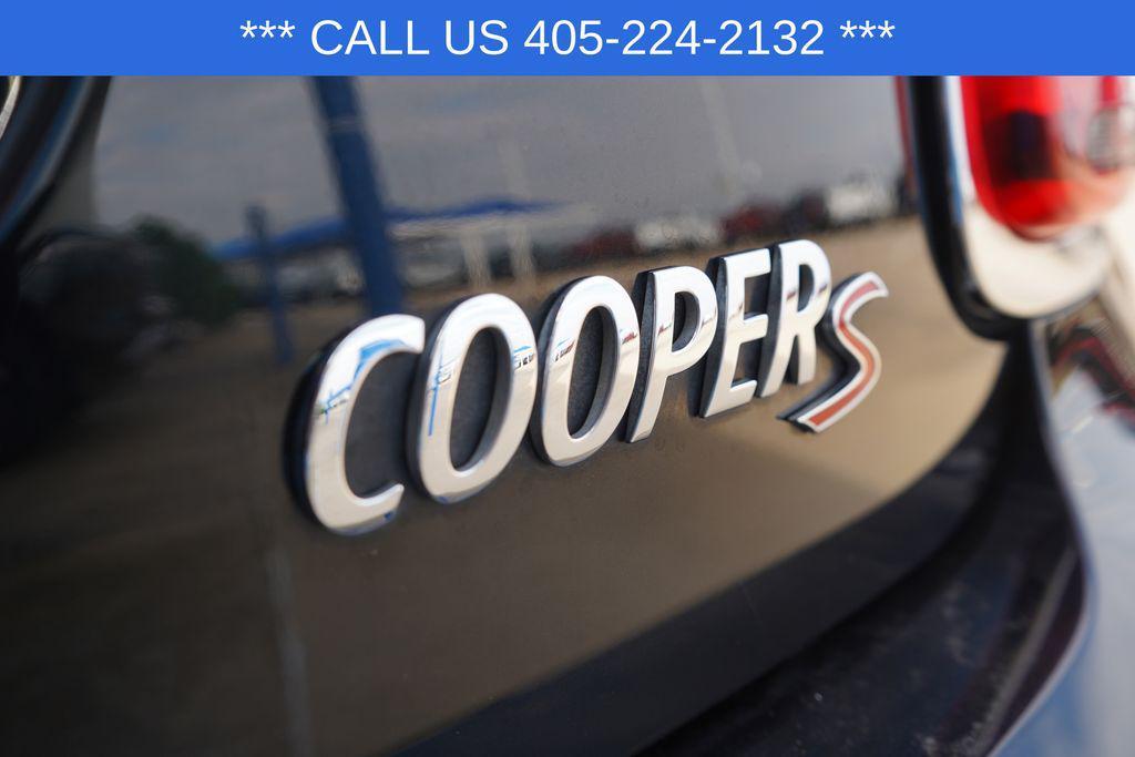 used 2024 MINI Hardtop car, priced at $22,900