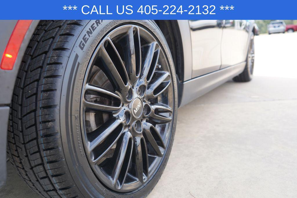 used 2024 MINI Hardtop car, priced at $22,900