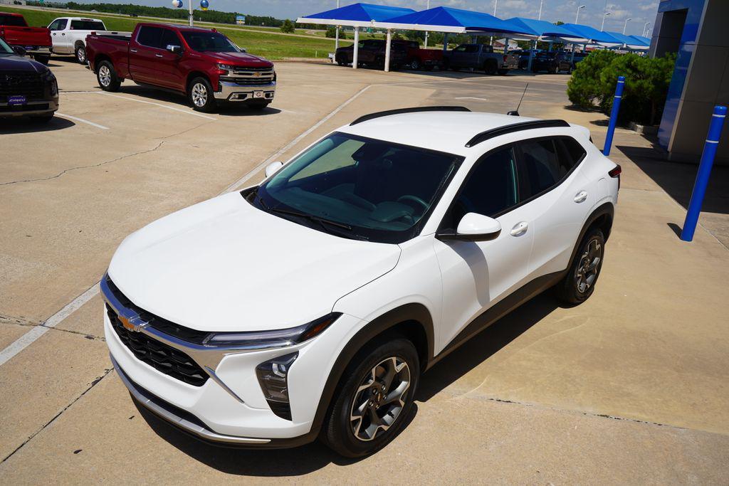 used 2024 Chevrolet Trax car, priced at $22,900
