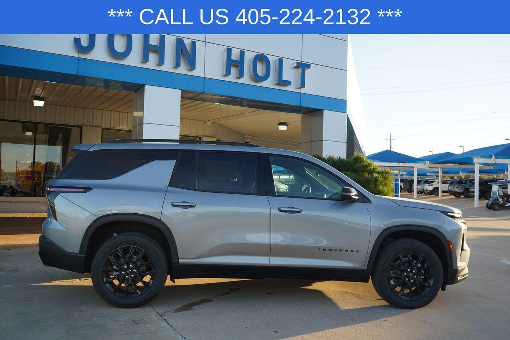 new 2026 Chevrolet Traverse car, priced at $45,783