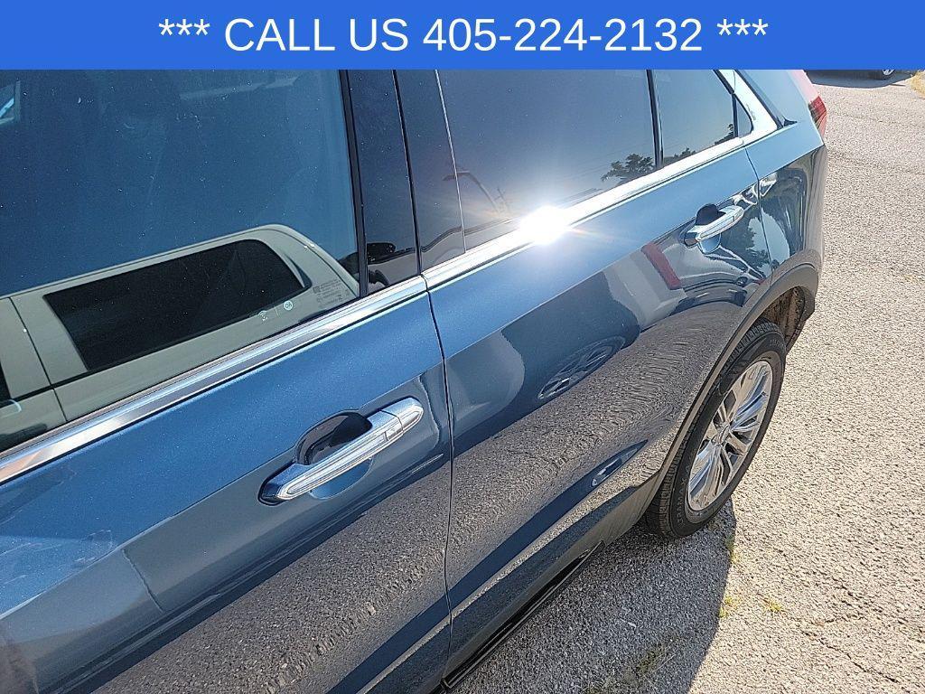 used 2025 Cadillac XT4 car, priced at $38,450