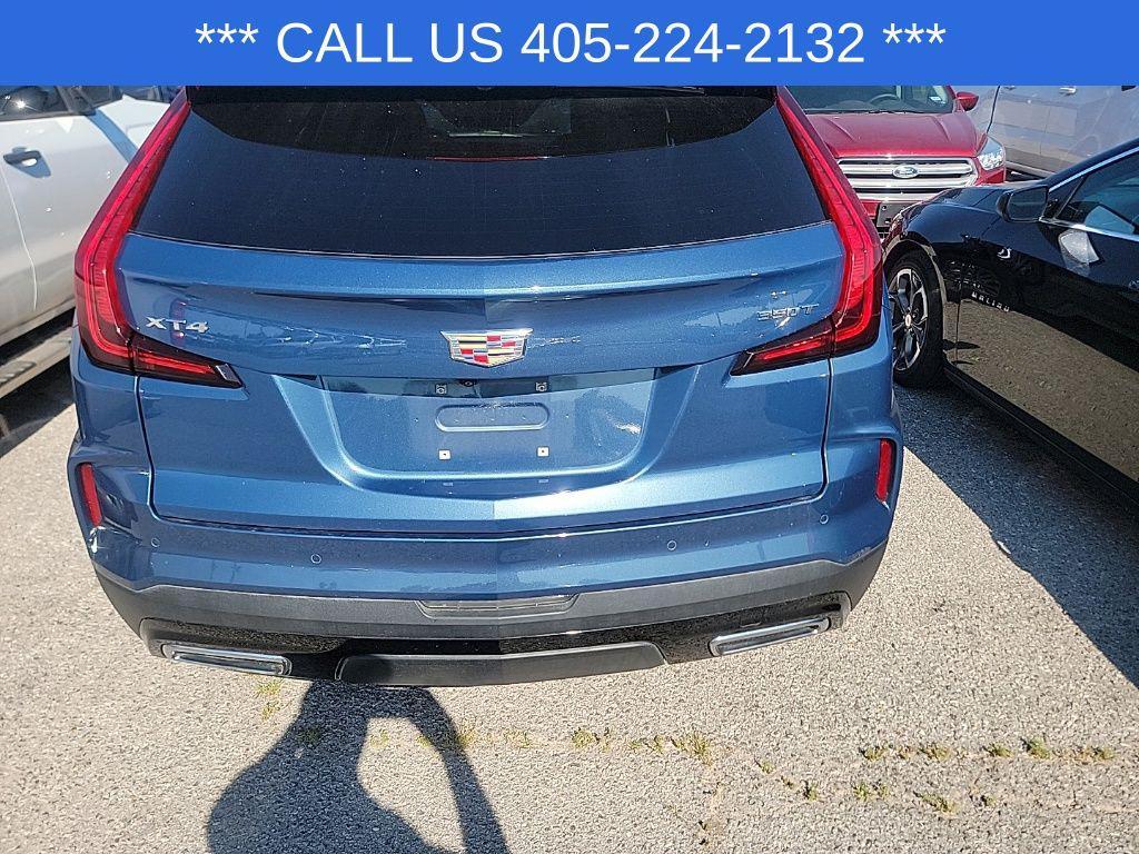 used 2025 Cadillac XT4 car, priced at $38,450