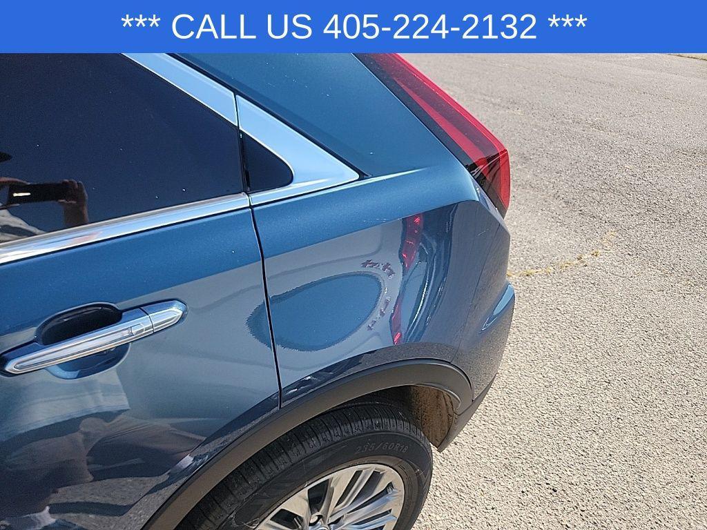used 2025 Cadillac XT4 car, priced at $38,450