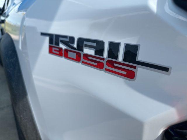 new 2026 Chevrolet Colorado car, priced at $42,993