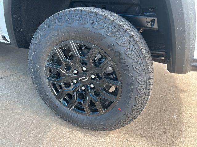 new 2026 Chevrolet Colorado car, priced at $42,993