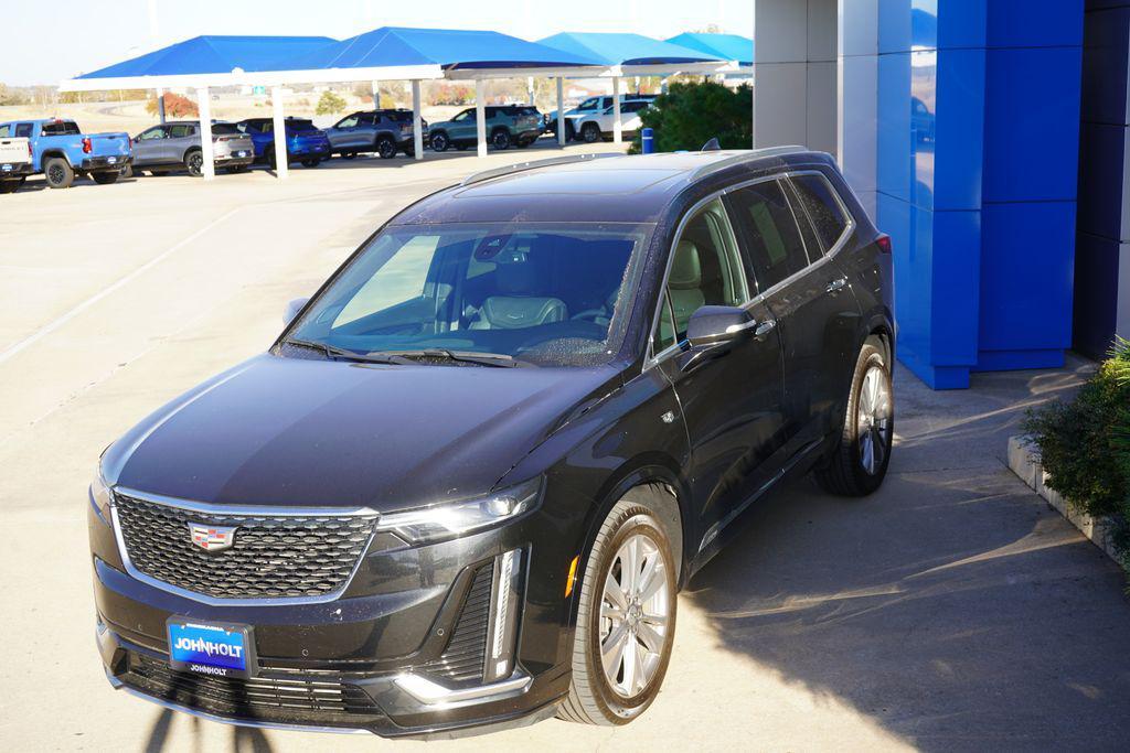 used 2024 Cadillac XT6 car, priced at $41,000
