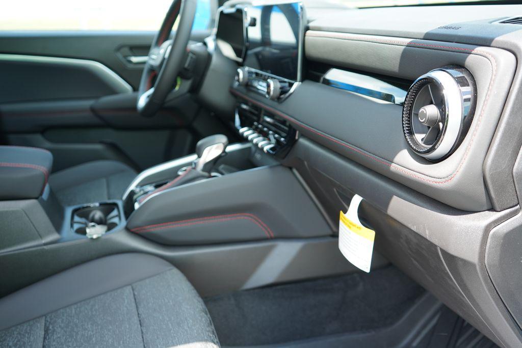 new 2025 Chevrolet Colorado car, priced at $44,906