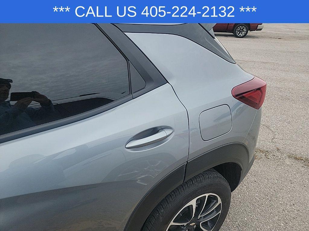 used 2024 Chevrolet TrailBlazer car, priced at $21,156