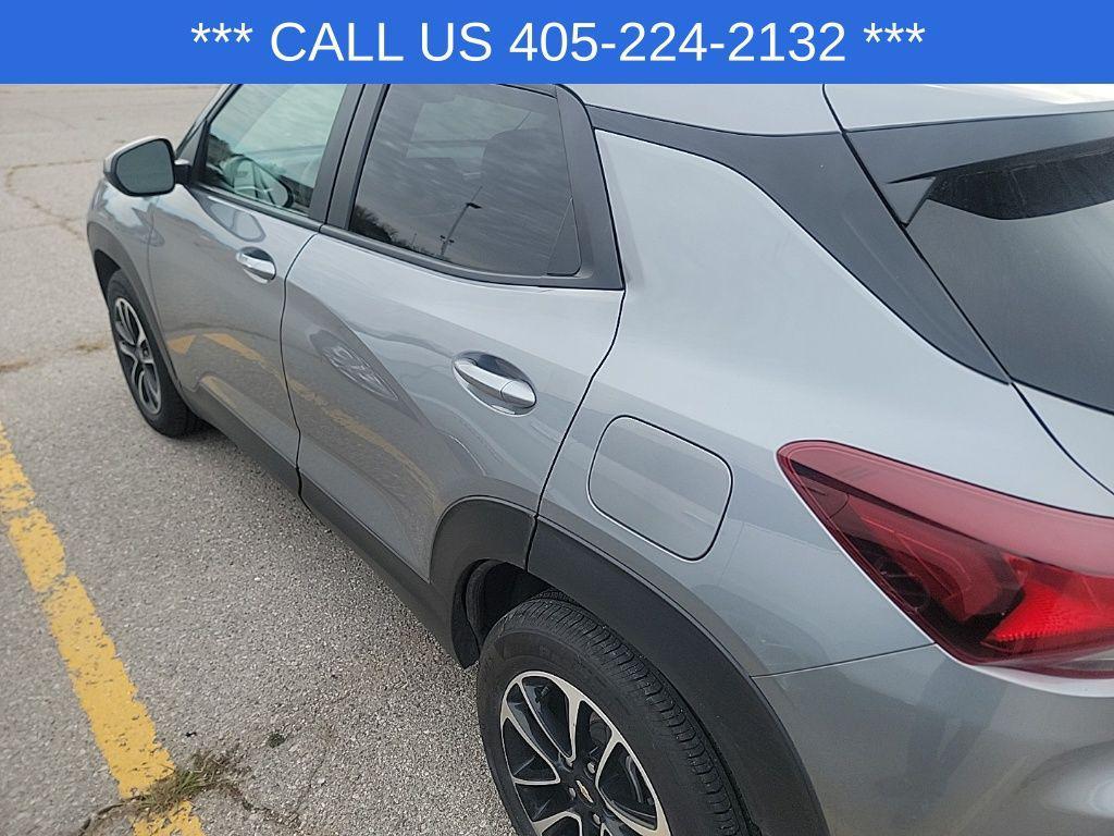 used 2024 Chevrolet TrailBlazer car, priced at $21,156