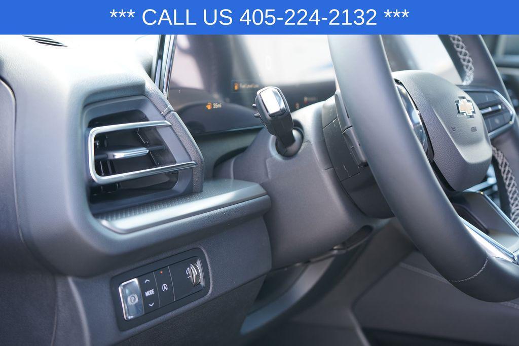 new 2026 Chevrolet Traverse car, priced at $47,180