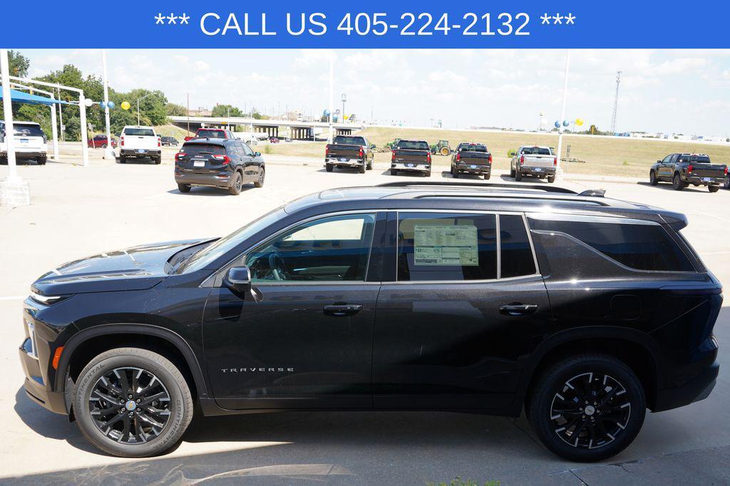 new 2026 Chevrolet Traverse car, priced at $47,180