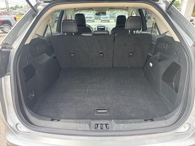 used 2023 Ford Edge car, priced at $22,000