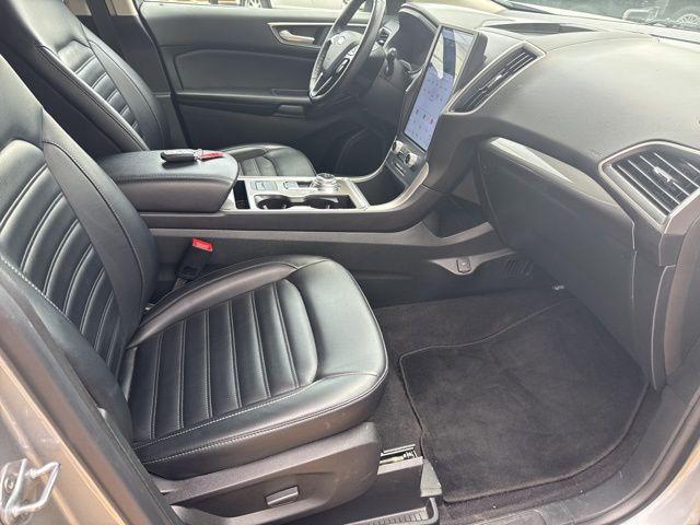 used 2023 Ford Edge car, priced at $22,000
