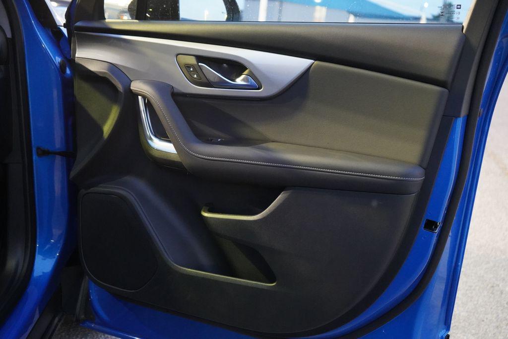 new 2025 Chevrolet Blazer car, priced at $34,800