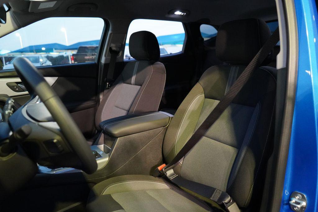 new 2025 Chevrolet Blazer car, priced at $34,800