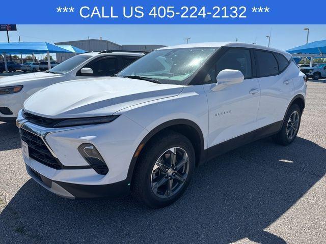 used 2025 Chevrolet Blazer car, priced at $34,110