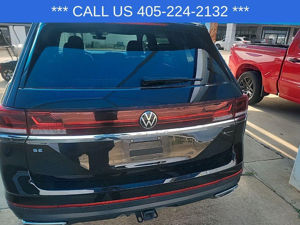 used 2025 Volkswagen Atlas car, priced at $35,219