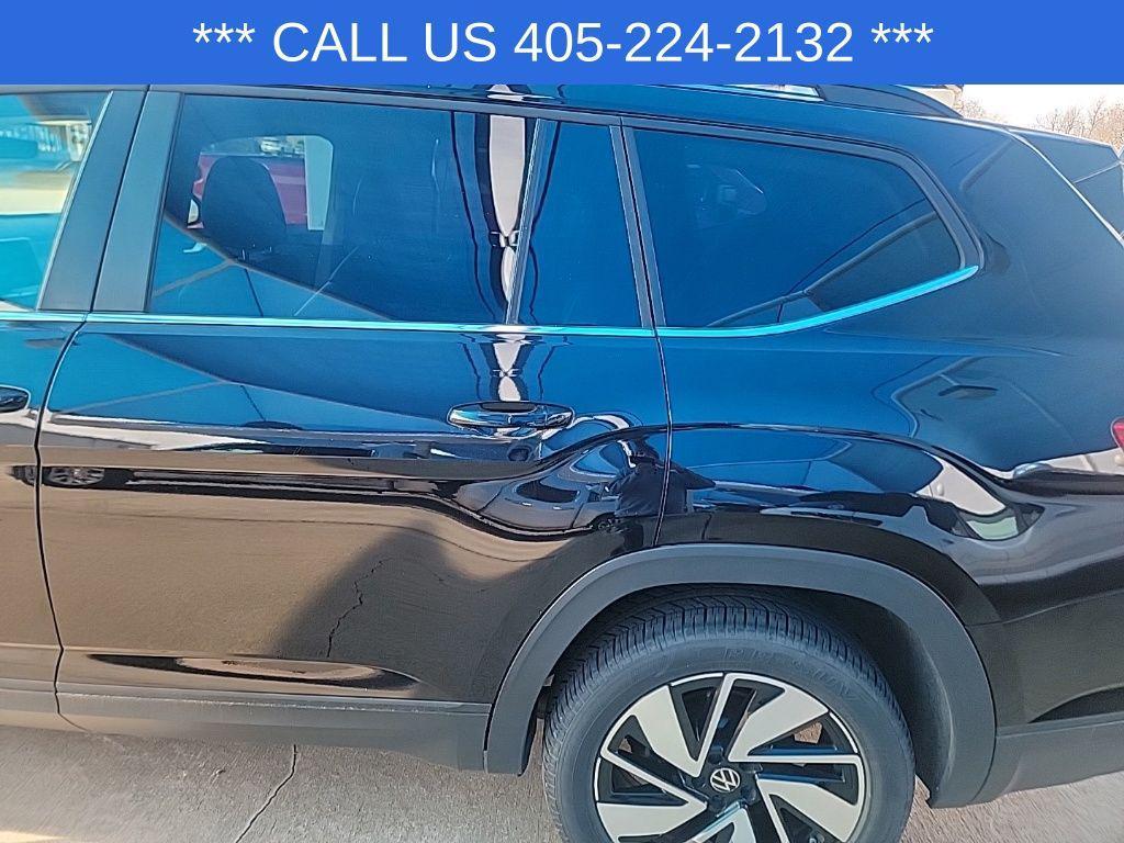 used 2025 Volkswagen Atlas car, priced at $35,219