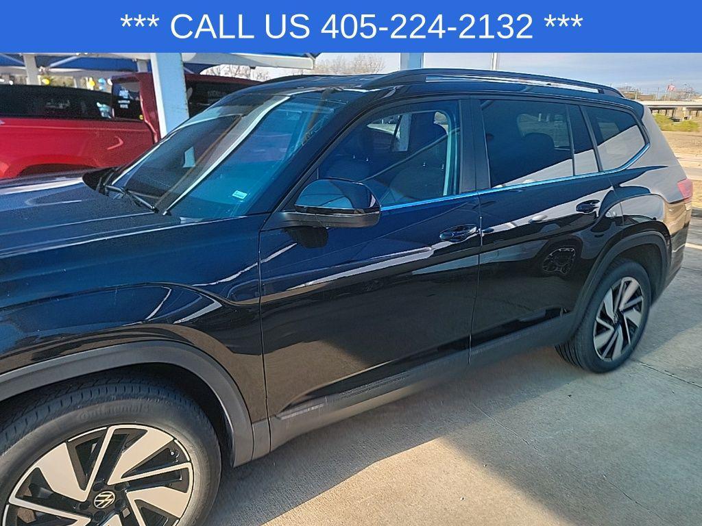 used 2025 Volkswagen Atlas car, priced at $35,219