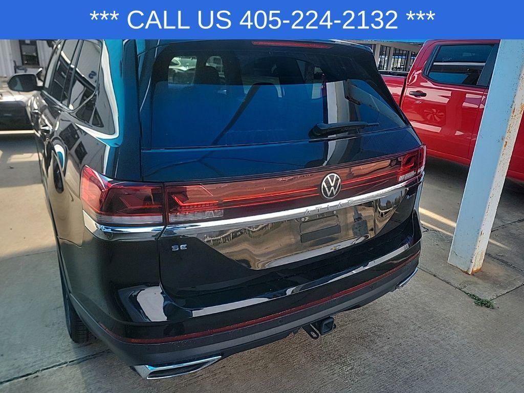 used 2025 Volkswagen Atlas car, priced at $35,219