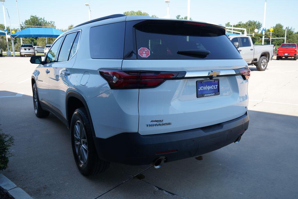 used 2023 Chevrolet Traverse car, priced at $25,900