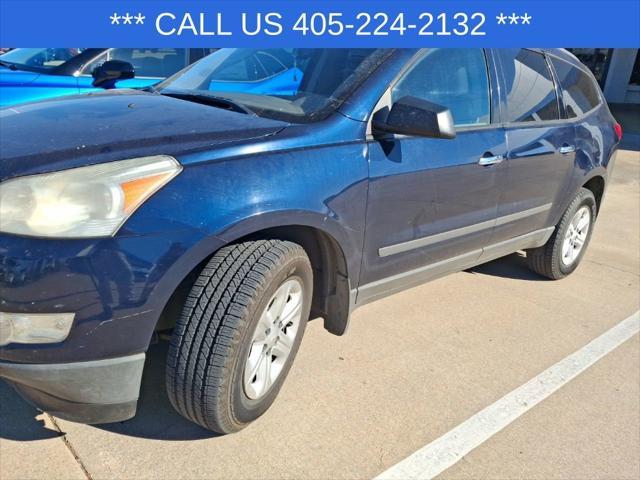 used 2011 Chevrolet Traverse car, priced at $5,995