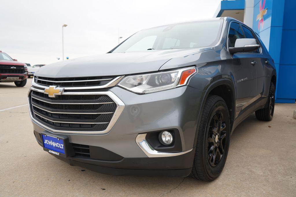 used 2021 Chevrolet Traverse car, priced at $19,890