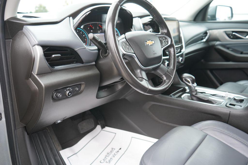 used 2021 Chevrolet Traverse car, priced at $19,890