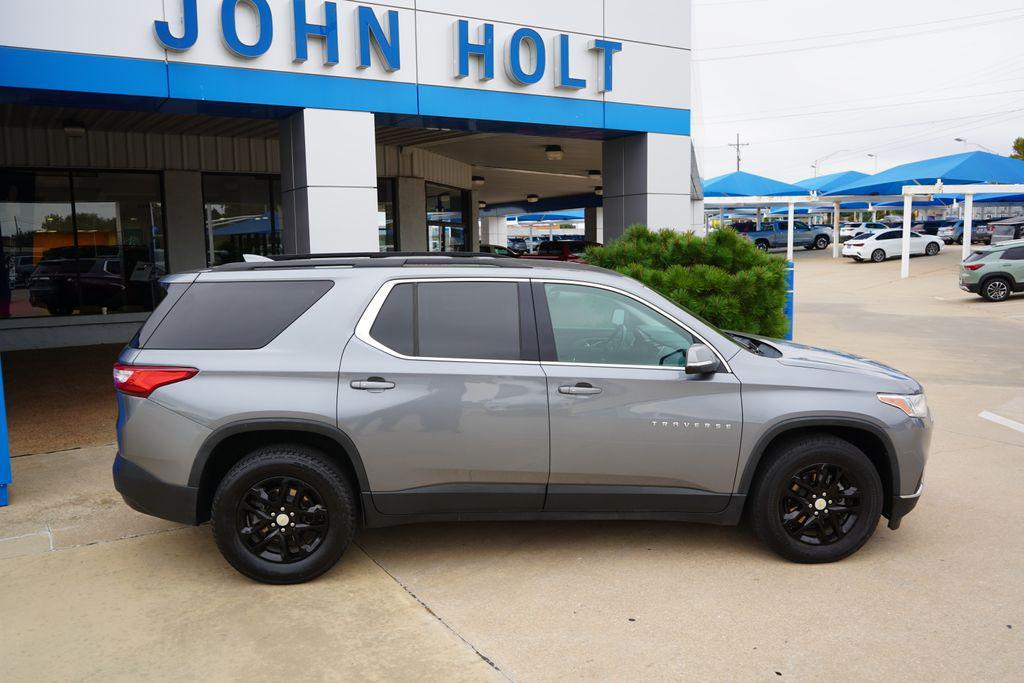used 2021 Chevrolet Traverse car, priced at $19,890