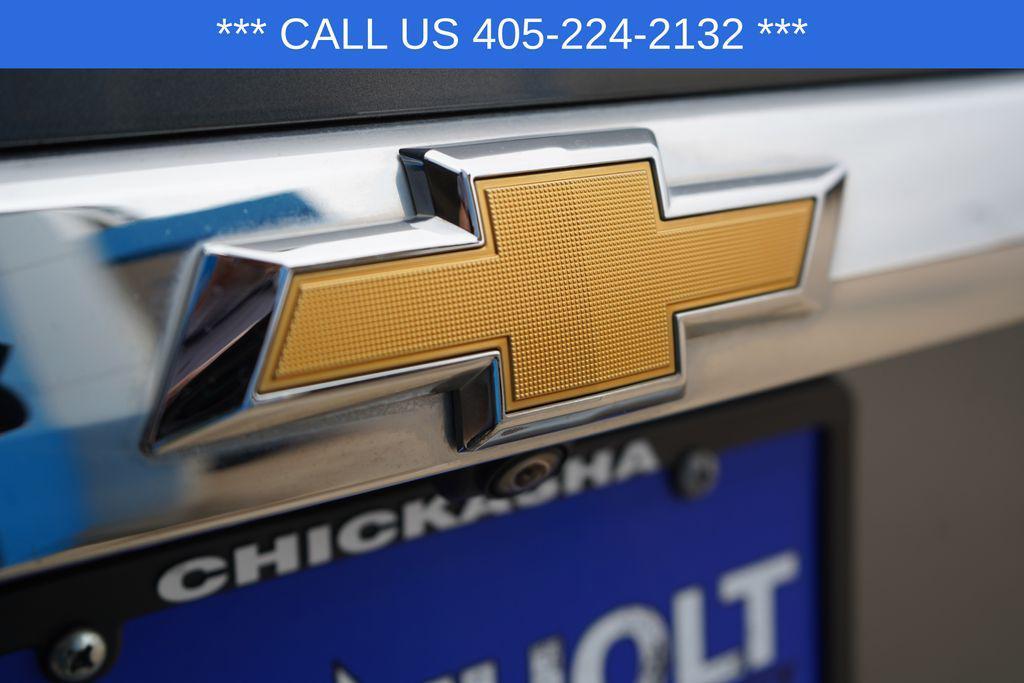 used 2021 Chevrolet Traverse car, priced at $19,890