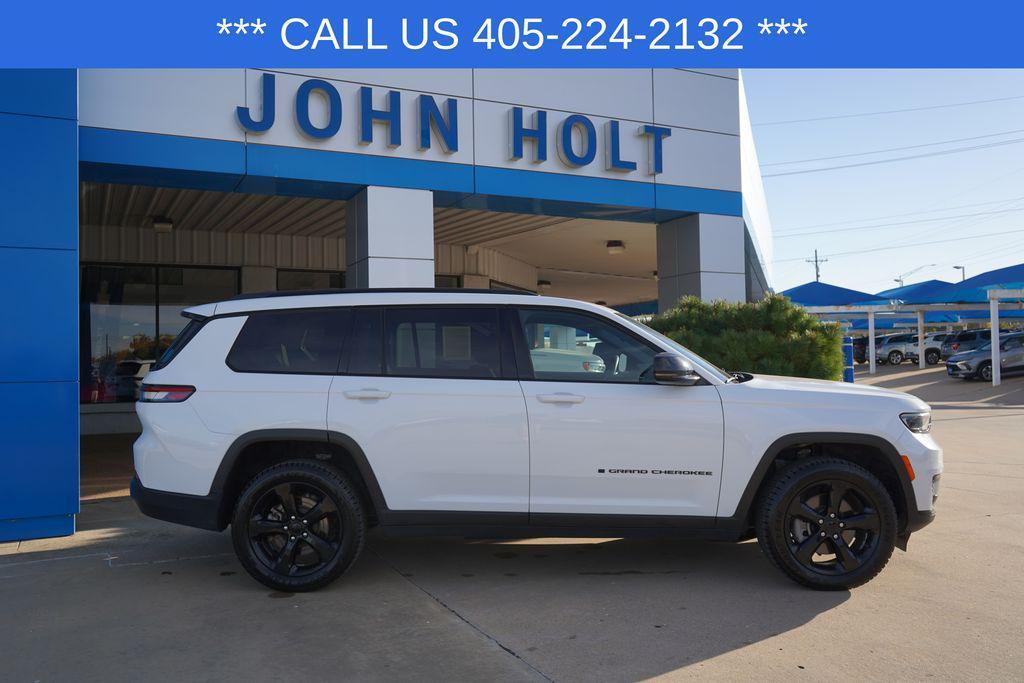 used 2023 Jeep Grand Cherokee L car, priced at $25,552