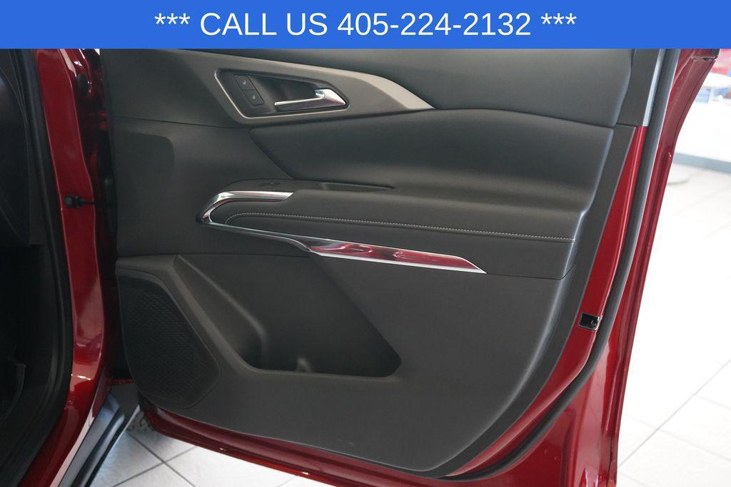 new 2026 Chevrolet Traverse car, priced at $46,720