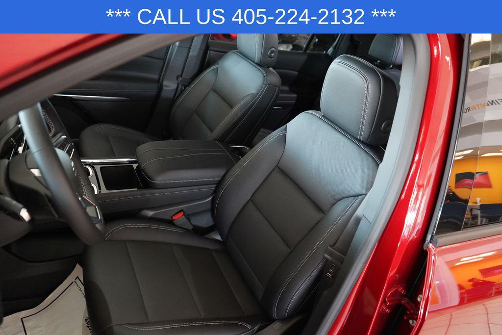 new 2026 Chevrolet Traverse car, priced at $46,720