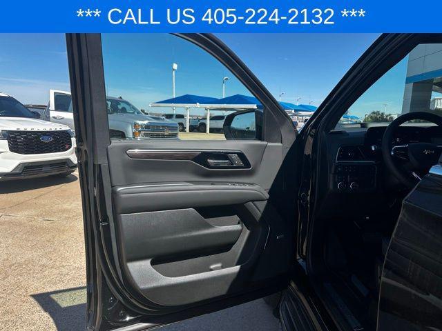 new 2025 Chevrolet Suburban car, priced at $69,995
