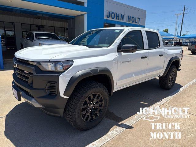 new 2025 Chevrolet Colorado car, priced at $45,465