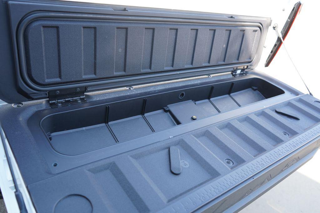 new 2026 Chevrolet Colorado car, priced at $43,611