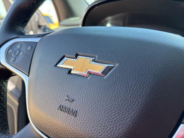 used 2023 Chevrolet Traverse car, priced at $28,300