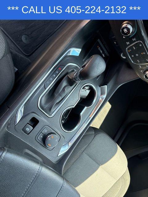 used 2023 Chevrolet Traverse car, priced at $29,499